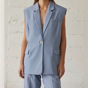 CRESCENT Sasha Light Blue Sleeveless Lined Blazer/ Vest sizes M and L NWT